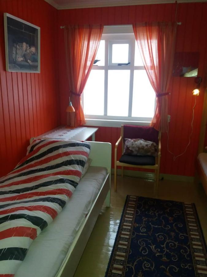 Husey Hostel & Horsefarm Эгильсстадир Экстерьер фото